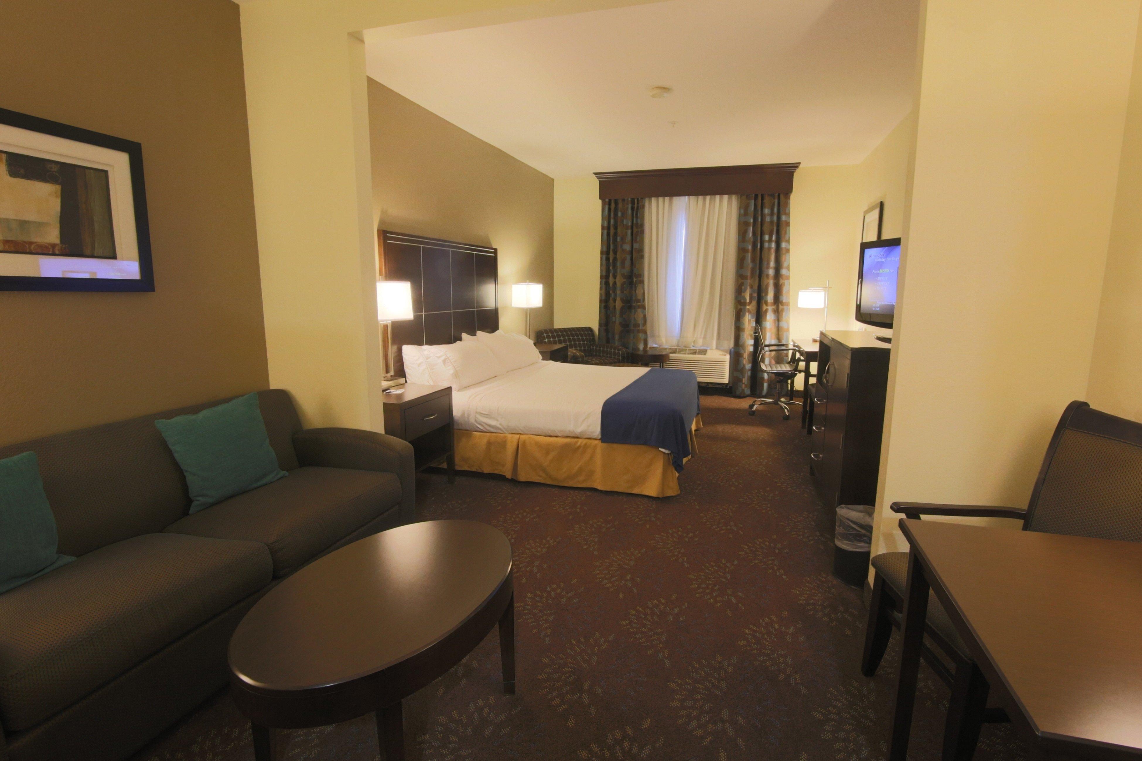 Hampton Inn & Suites Катидрал-Сити Экстерьер фото
